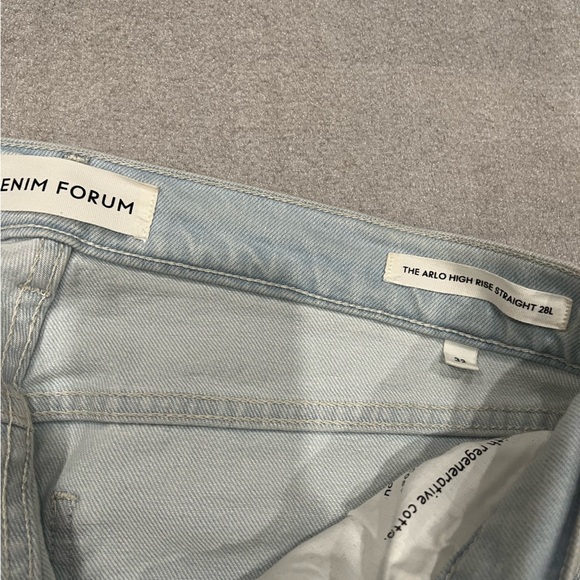 [W32]Denim Forum The Arlo Hi-rise Straight Jean 28L Classic Light Blue - Picture 5 of 12